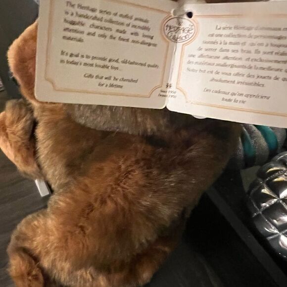 Vintage
Ganz Bros. The Heritage Collection 1990 w tags Brown Bear. - Picture 6 of 11